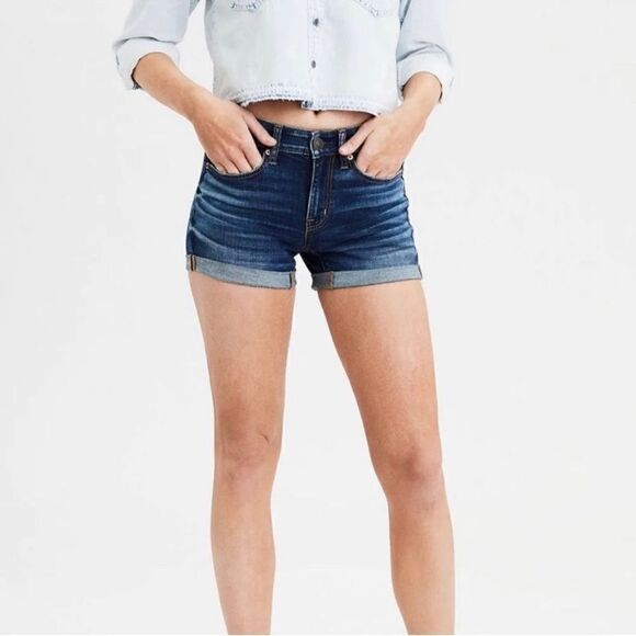 American Eagle Midi Dark Blue Denim Super Stretch Shorts Cuff Raw Hem Size 4 - Picture 1 of 8